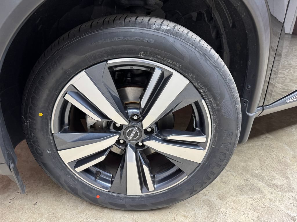 Used 2023 Nissan Rogue SL w/ SL Premium Package AWD/4WD image 28