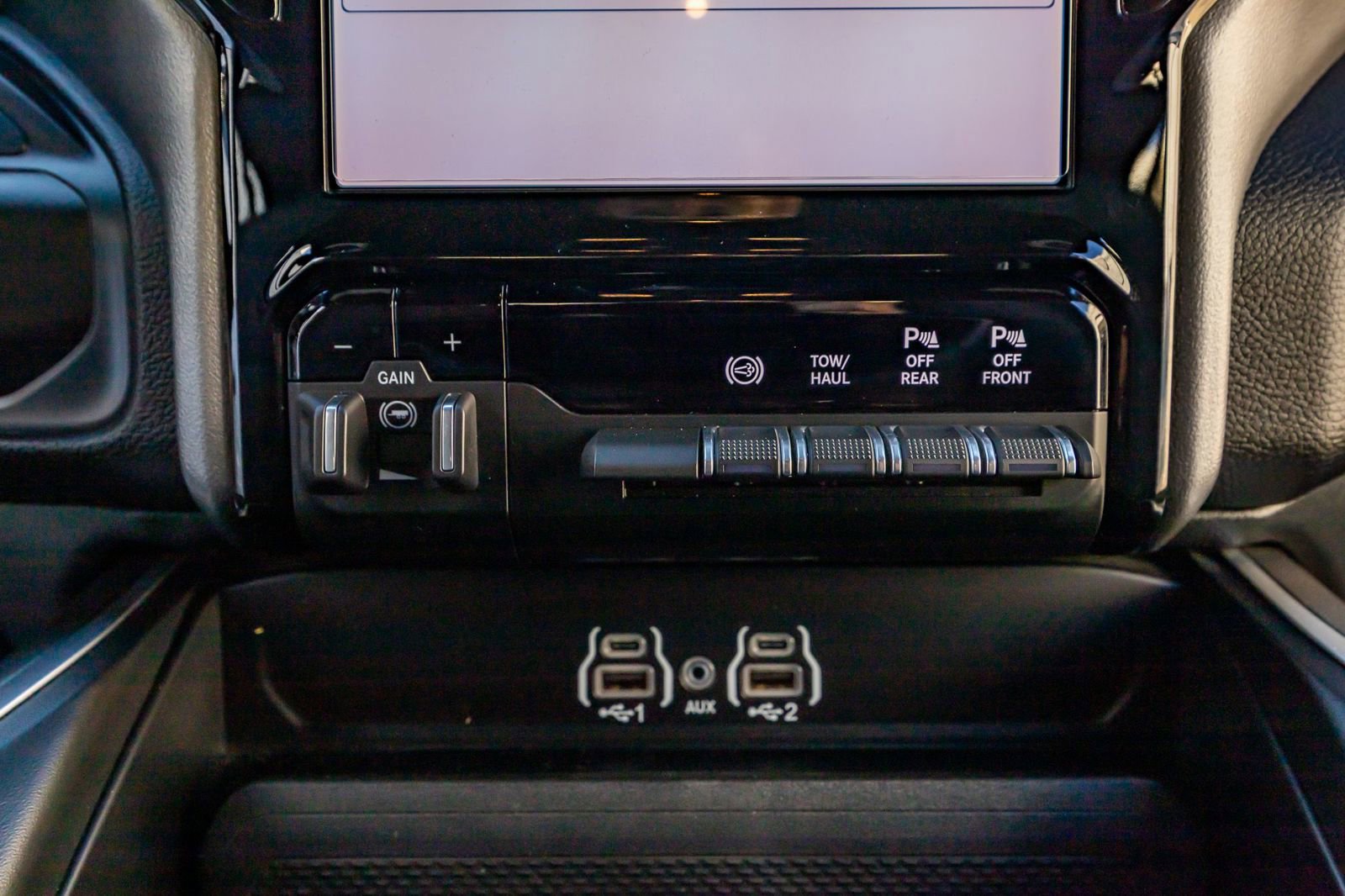 Used 2025 RAM 3500 Big Horn AWD/4WD image 27