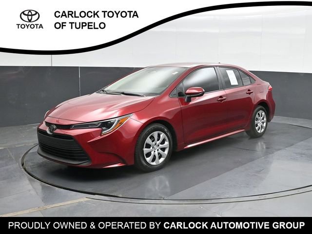 Used 2025 Toyota Corolla LE FWD image 8