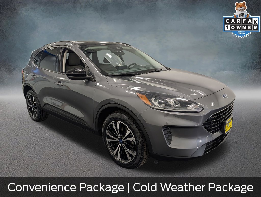 Certified 2022 Ford Escape SE w/ SE Sport Appearance Package AWD/4WD image 3