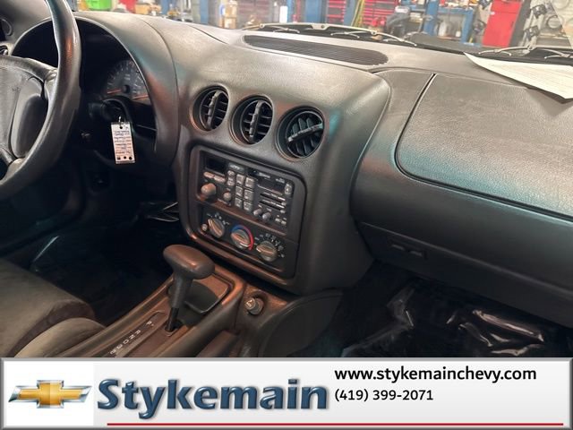 Used 1994 Pontiac Firebird Coupe RWD image 16
