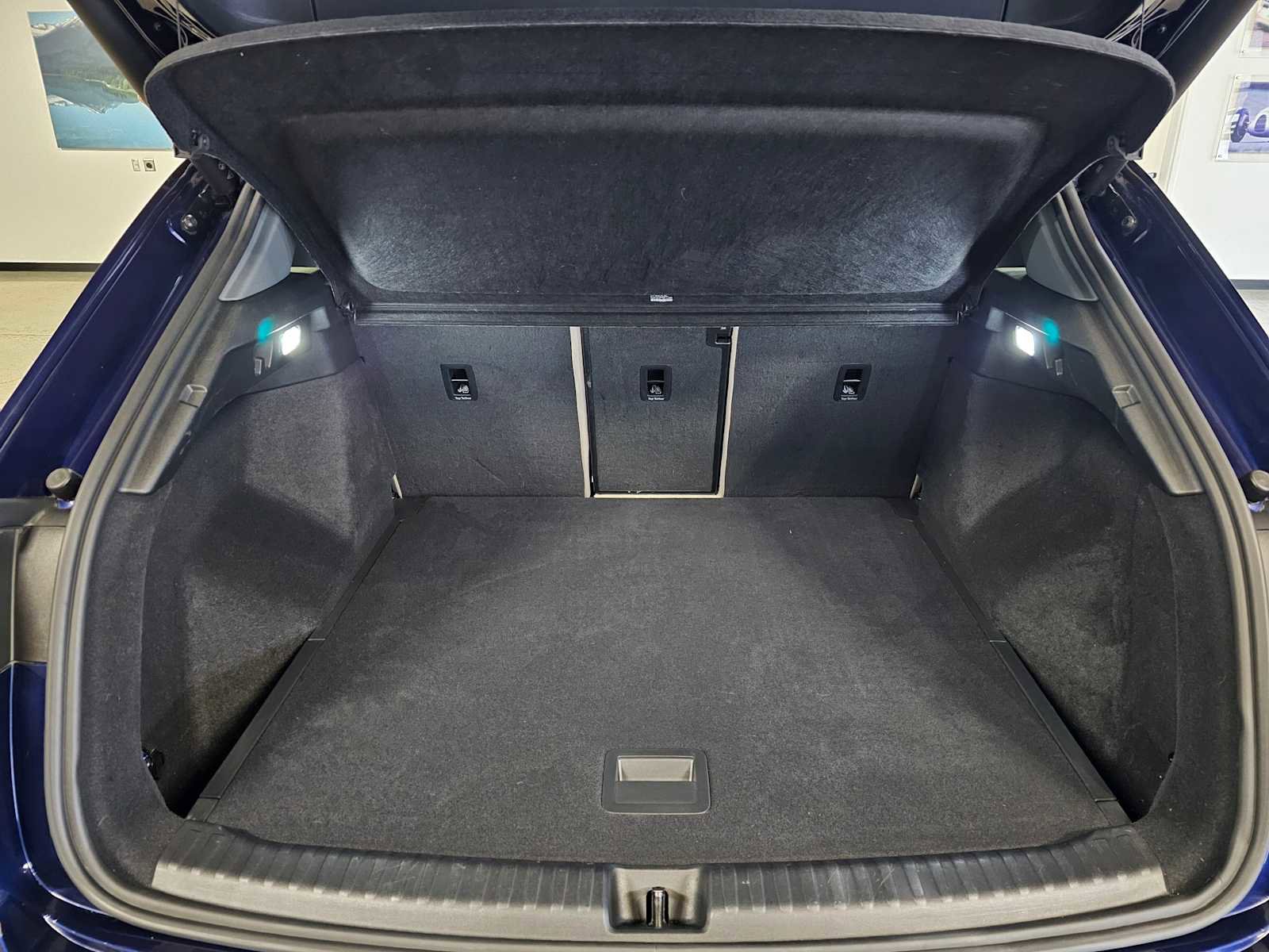 Used 2023 Audi Q4 e-tron Premium Plus w/ Premium Plus image 16