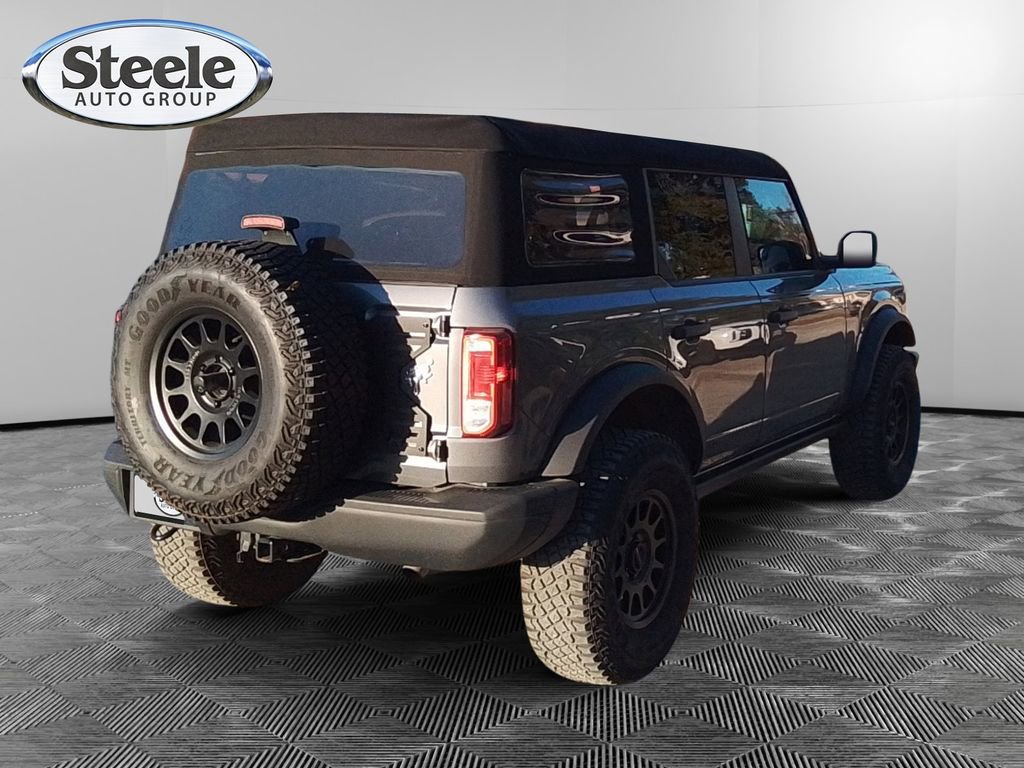 Used 2024 Ford Bronco Black Diamond image 5
