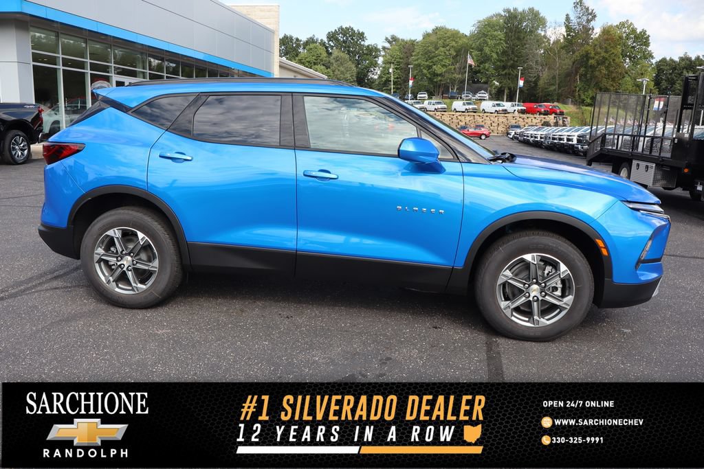 New 2026 Chevrolet Blazer LT w/ Convenience Package FWD image 1