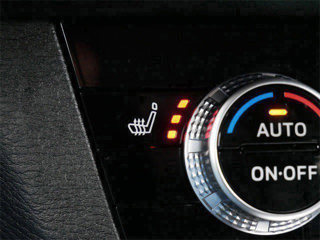 Used 2025 Mitsubishi Outlander SEL image 23