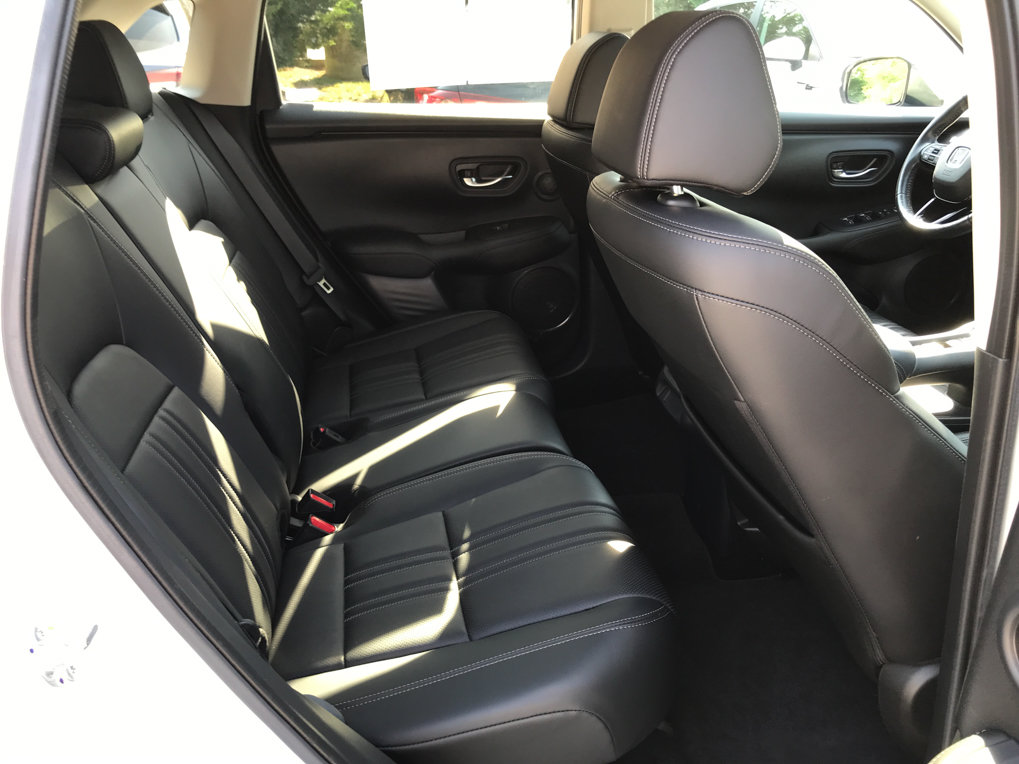 Used 2023 Honda HR-V EX-L image 26