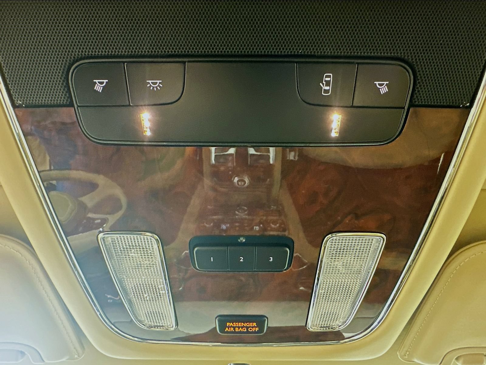 Used 2011 Bentley Mulsanne RWD image 27