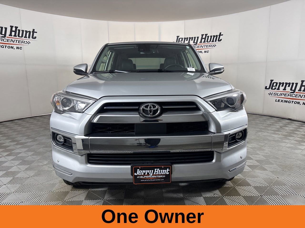Used 2021 Toyota 4Runner Limited AWD/4WD image 4