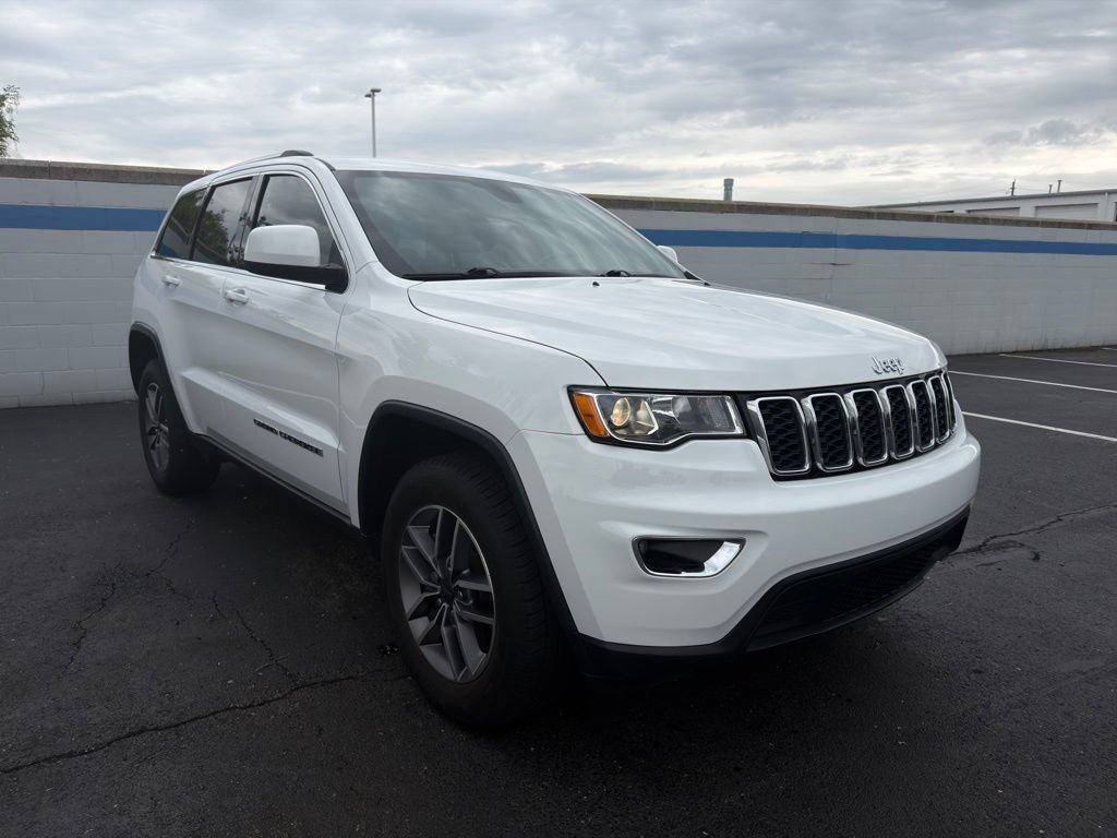 Used 2021 Jeep Grand Cherokee Laredo AWD/4WD image 7