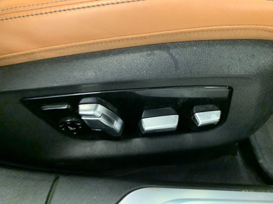 Used 2021 BMW 750i xDrive w/ Executive Package AWD/4WD image 87