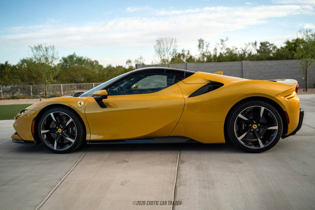 Used 2024 Ferrari SF90 Spider AWD/4WD image 19