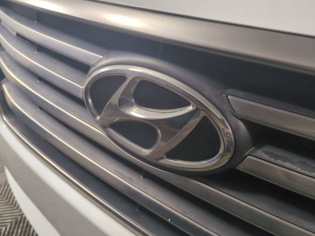 Used 2016 Hyundai Sonata SE FWD image 13
