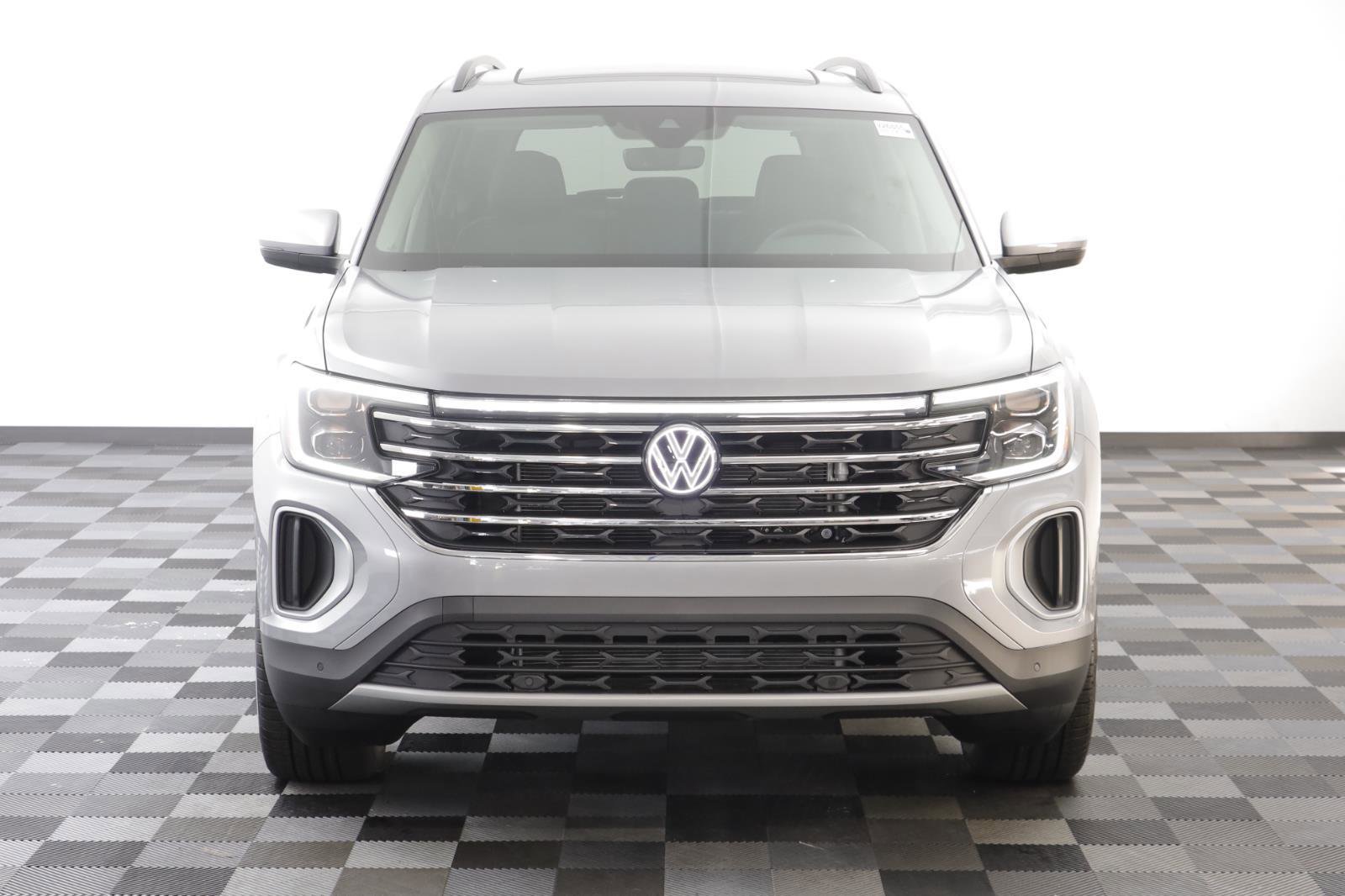 New 2026 Volkswagen Atlas SE image 22