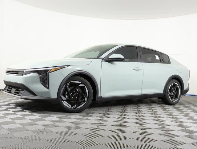 New 2026 Kia K4 EX image 1