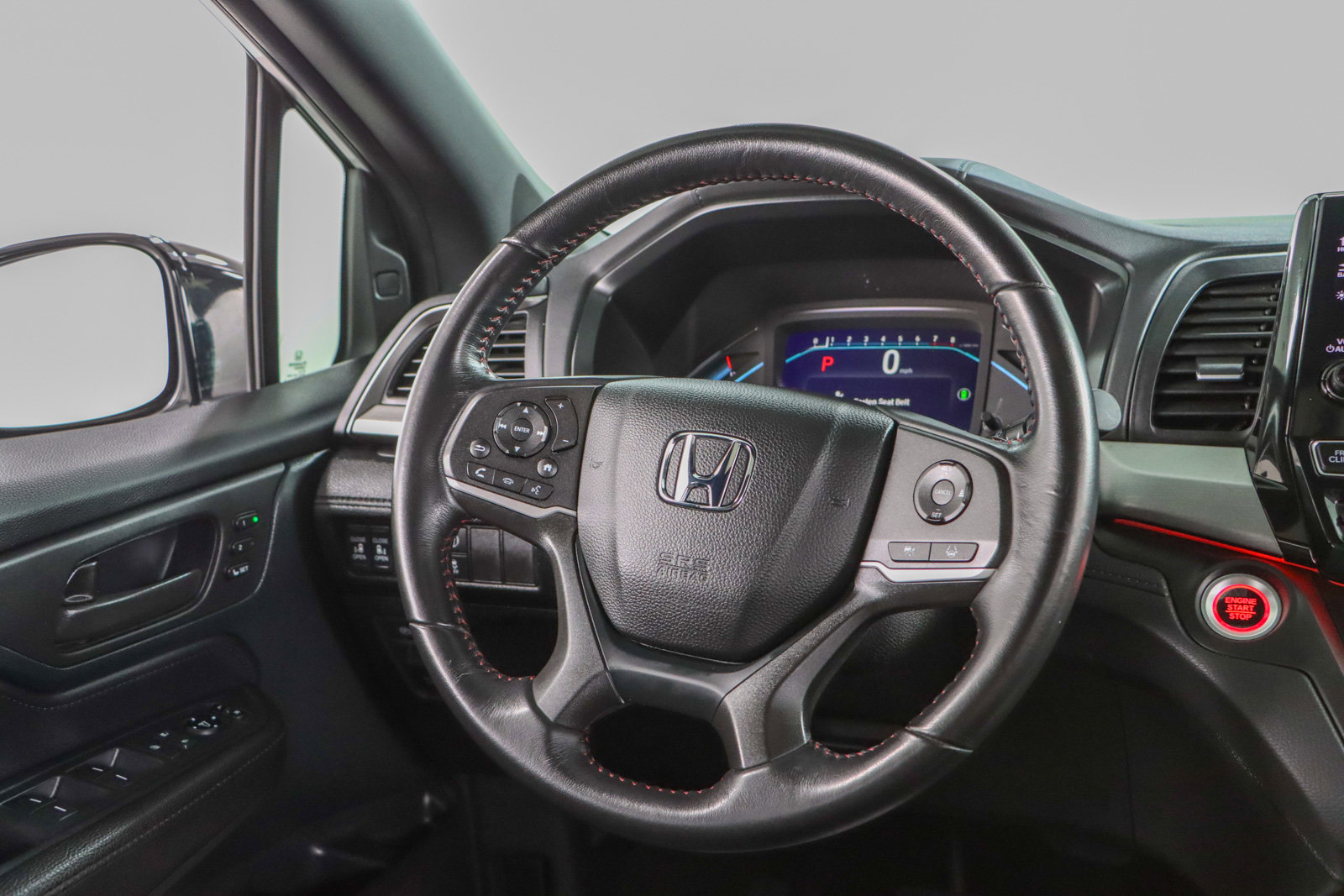 Used 2024 Honda Odyssey Sport image 12