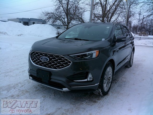 Used 2020 Ford Edge Titanium w/ Equipment Group 301A image 5