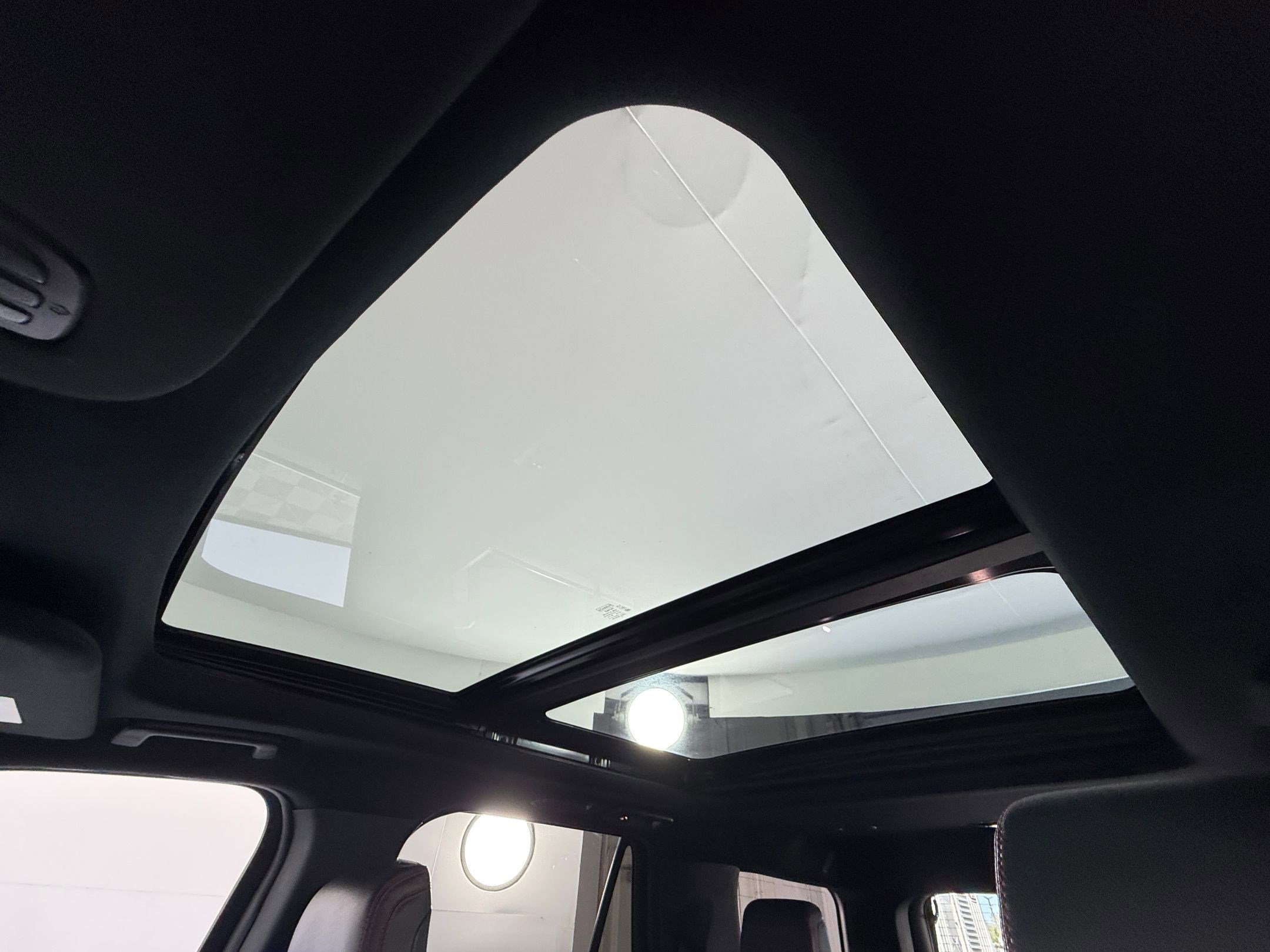 Used 2019 Ford Expedition Limited w/ Equipment Group 303A image 14