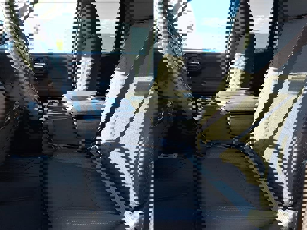 New 2025 Chevrolet Silverado 1500 Custom w/ Rally Edition image 13