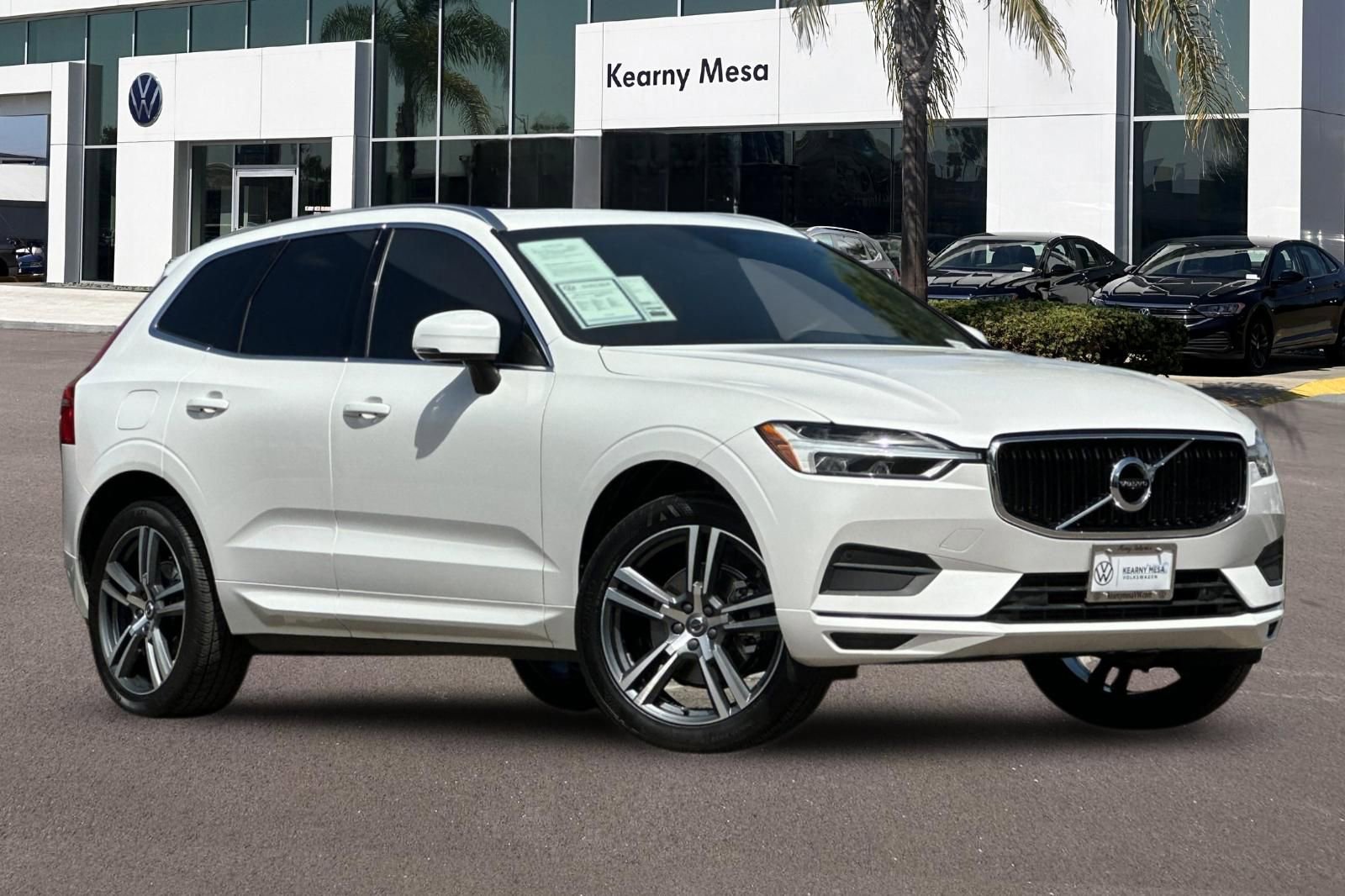 Used 2020 Volvo XC60 T5 Momentum w/ Protection Package Premier FWD image 2
