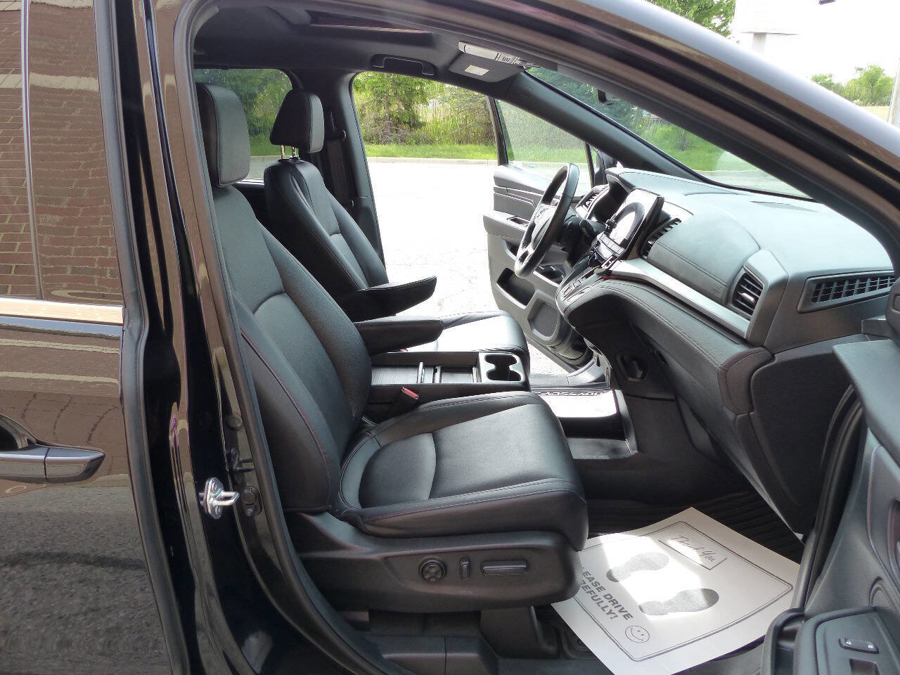 Used 2024 Honda Odyssey Sport image 56