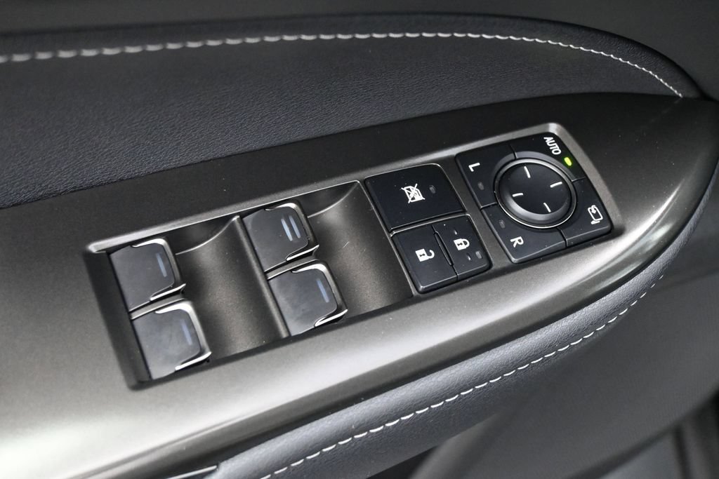 Used 2024 Lexus NX 250 FWD w/ Towing Package (2000 Lbs) image 4