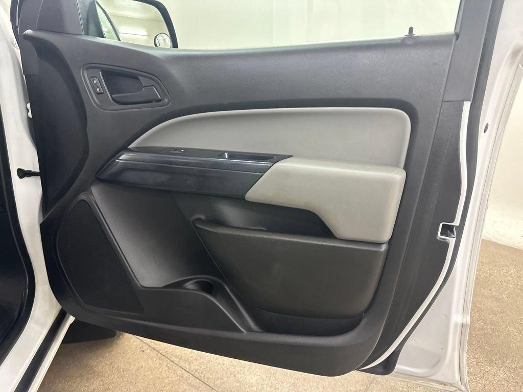 Used 2017 Chevrolet Colorado W/T RWD image 22