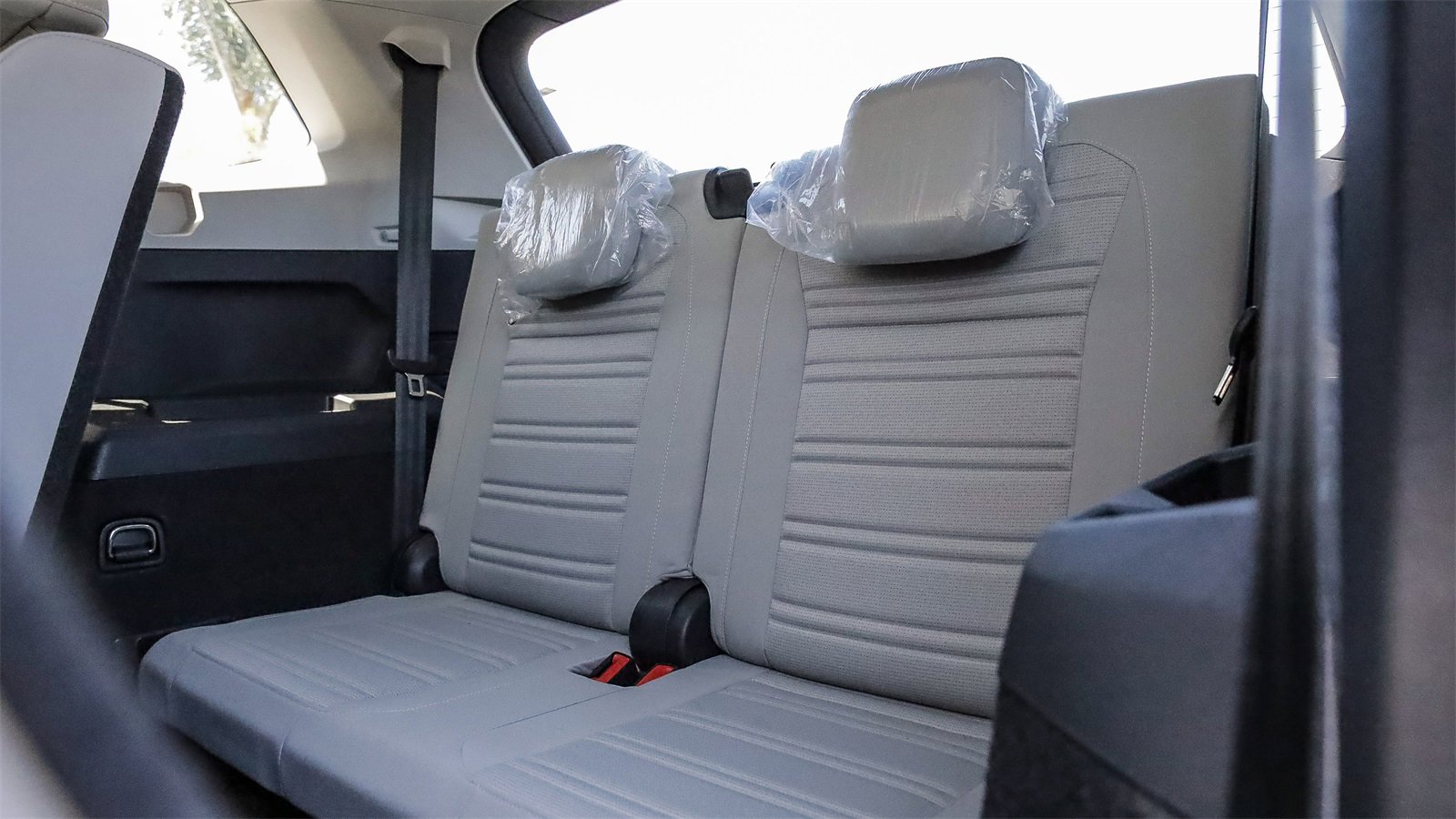 Certified 2024 Volkswagen Tiguan S image 16