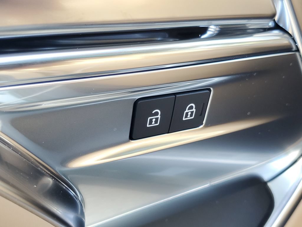 New 2026 Land Rover Range Rover SE AWD/4WD image 10