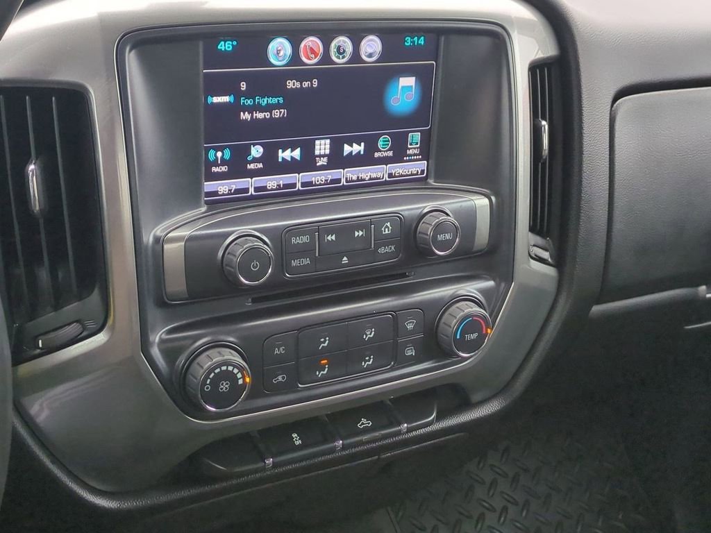 Used 2017 Chevrolet Silverado 1500 LT image 30