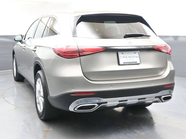 Used 2023 Mercedes-Benz GLC 300 4MATIC image 4