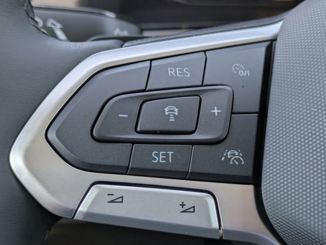 New 2026 Volkswagen Atlas SEL Premium R-Line image 30