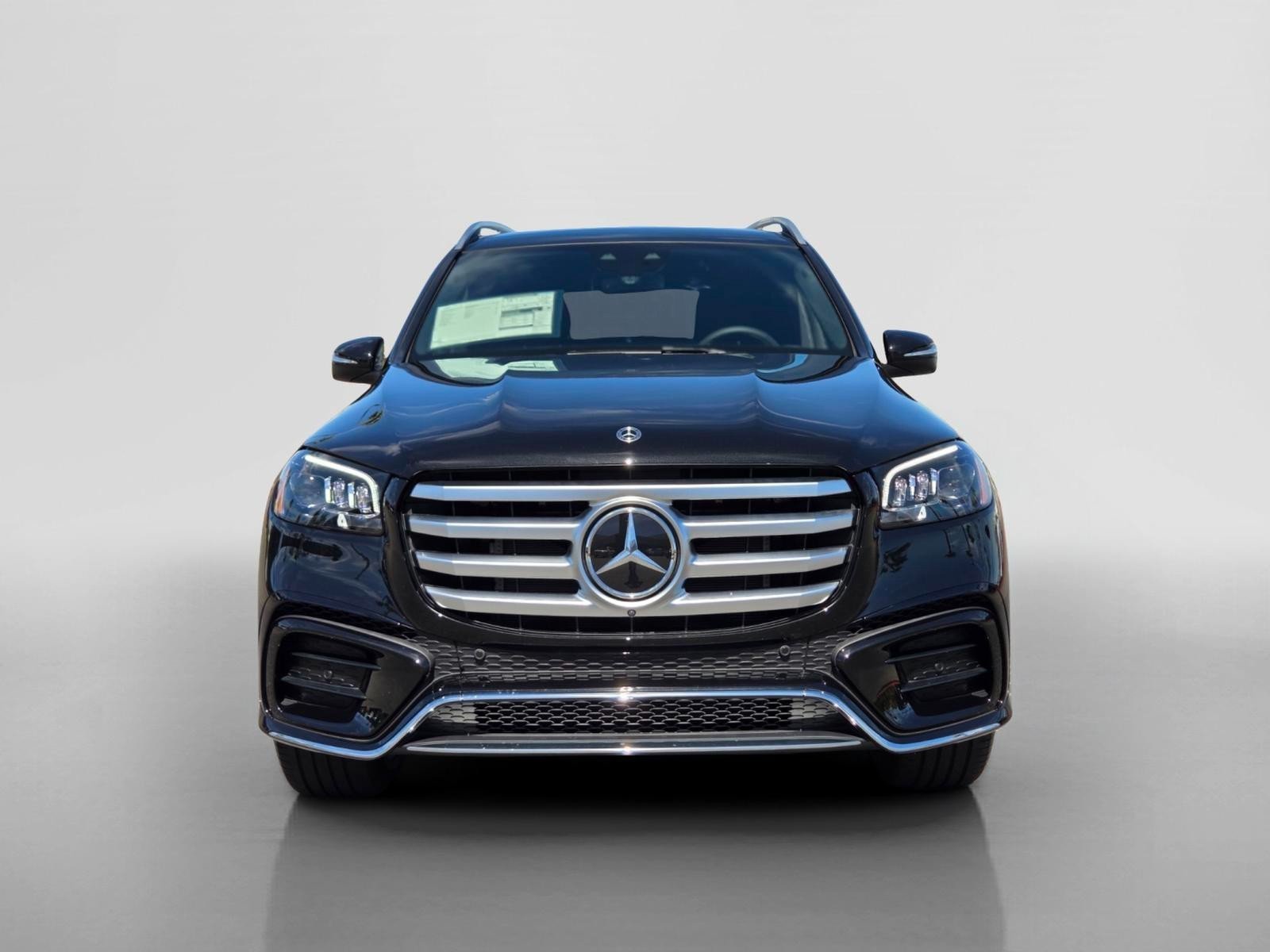 New 2026 Mercedes-Benz GLS 580 4MATIC image 9