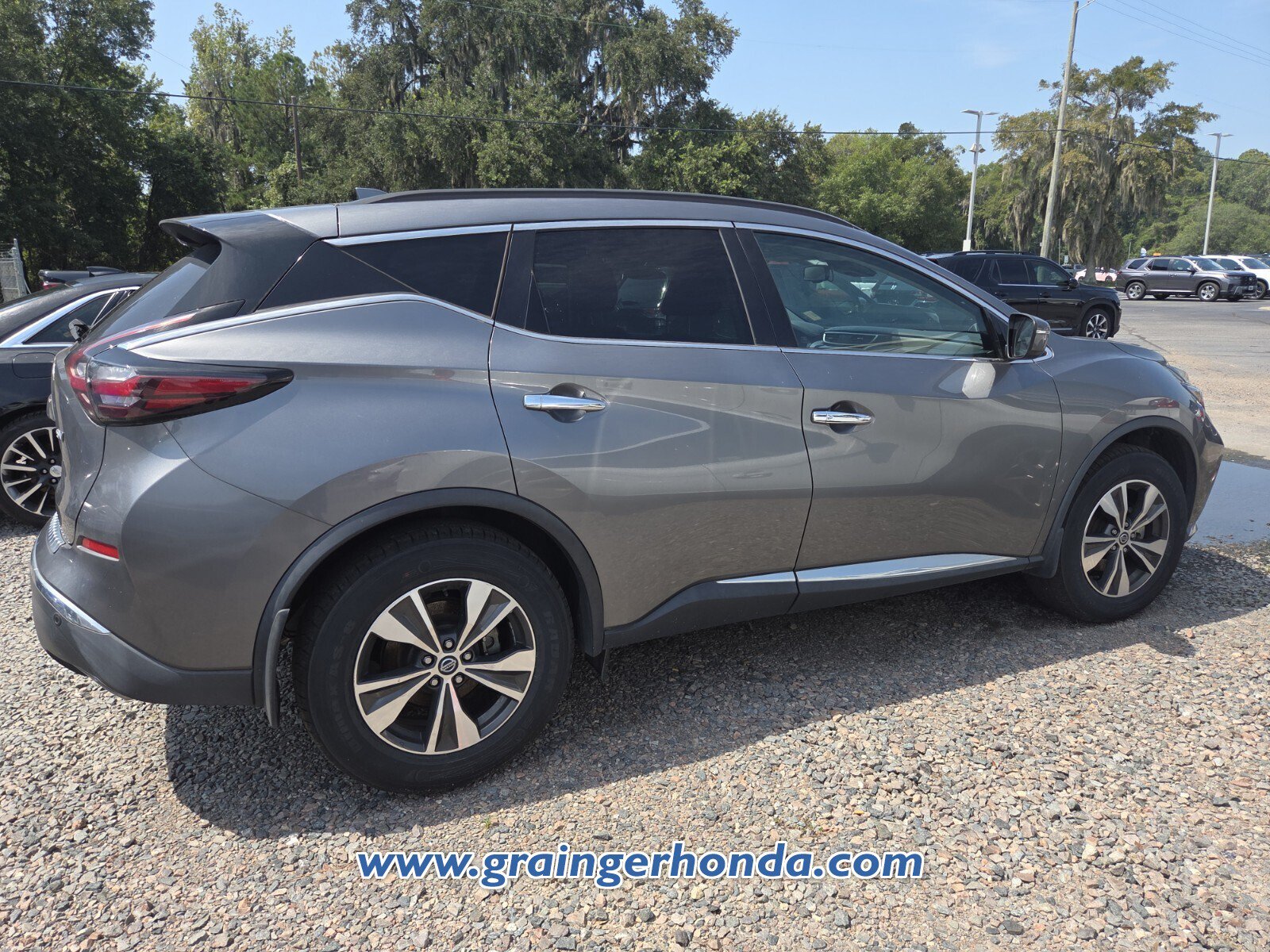 Used 2022 Nissan Murano SV w/ Cargo Package FWD image 5