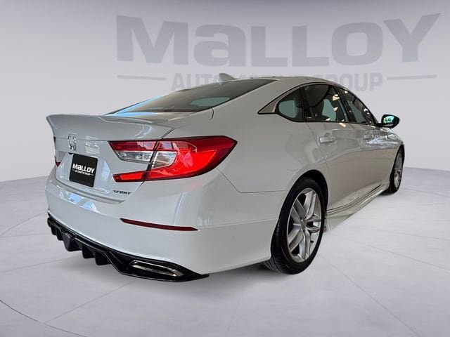 Used 2018 Honda Accord Sport image 5