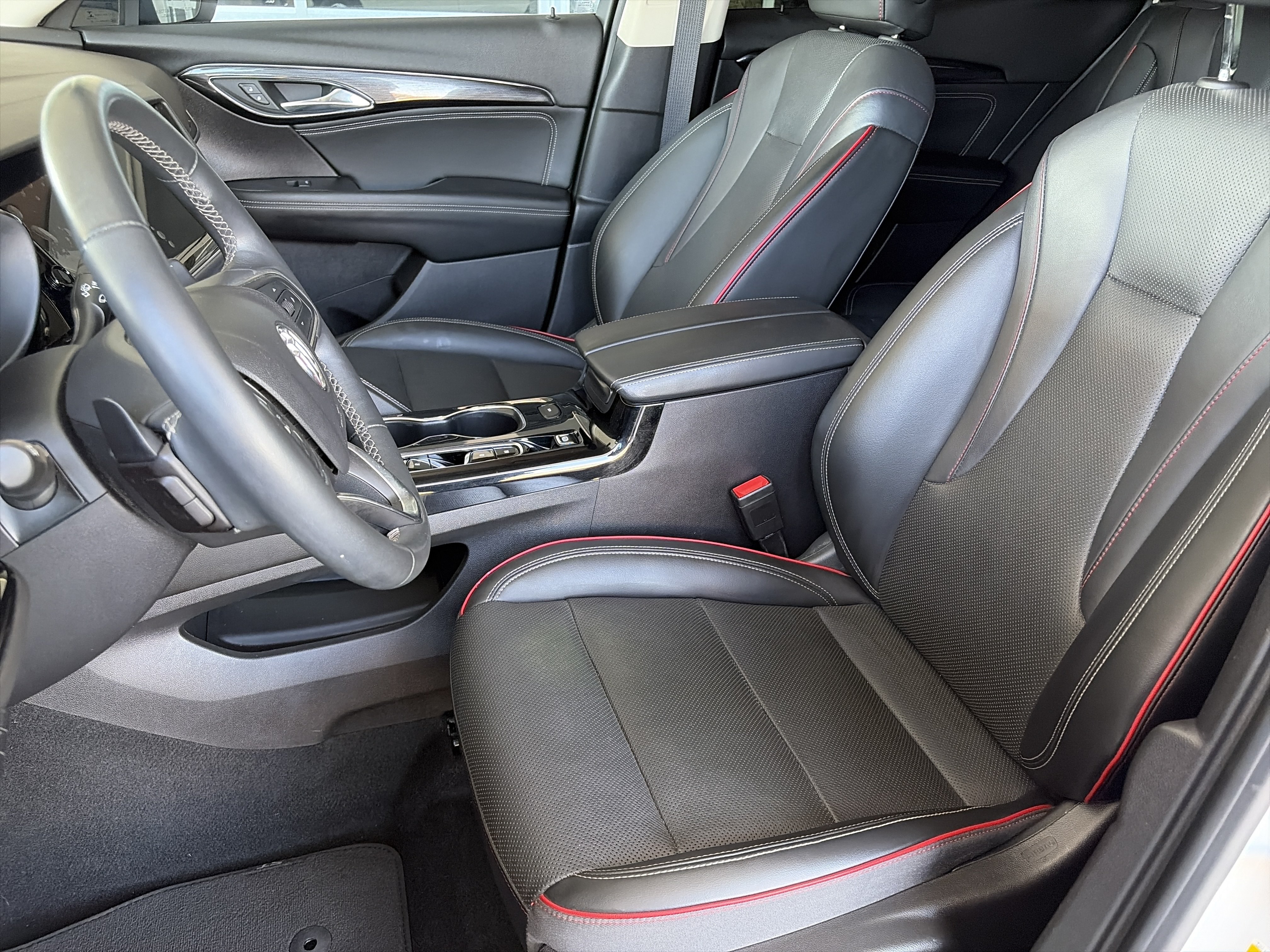 Used 2022 Buick Envision Essence w/ Technology Package II FWD image 14