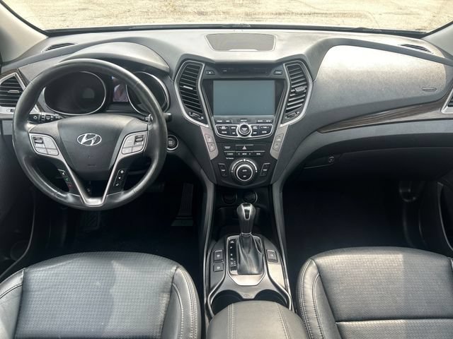 Used 2016 Hyundai Santa Fe Sport 2.0T w/ Option Group 05 AWD/4WD image 19