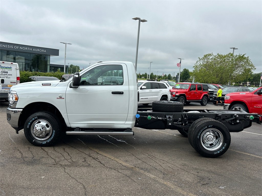 New 2024 RAM 3500 Tradesman image 5