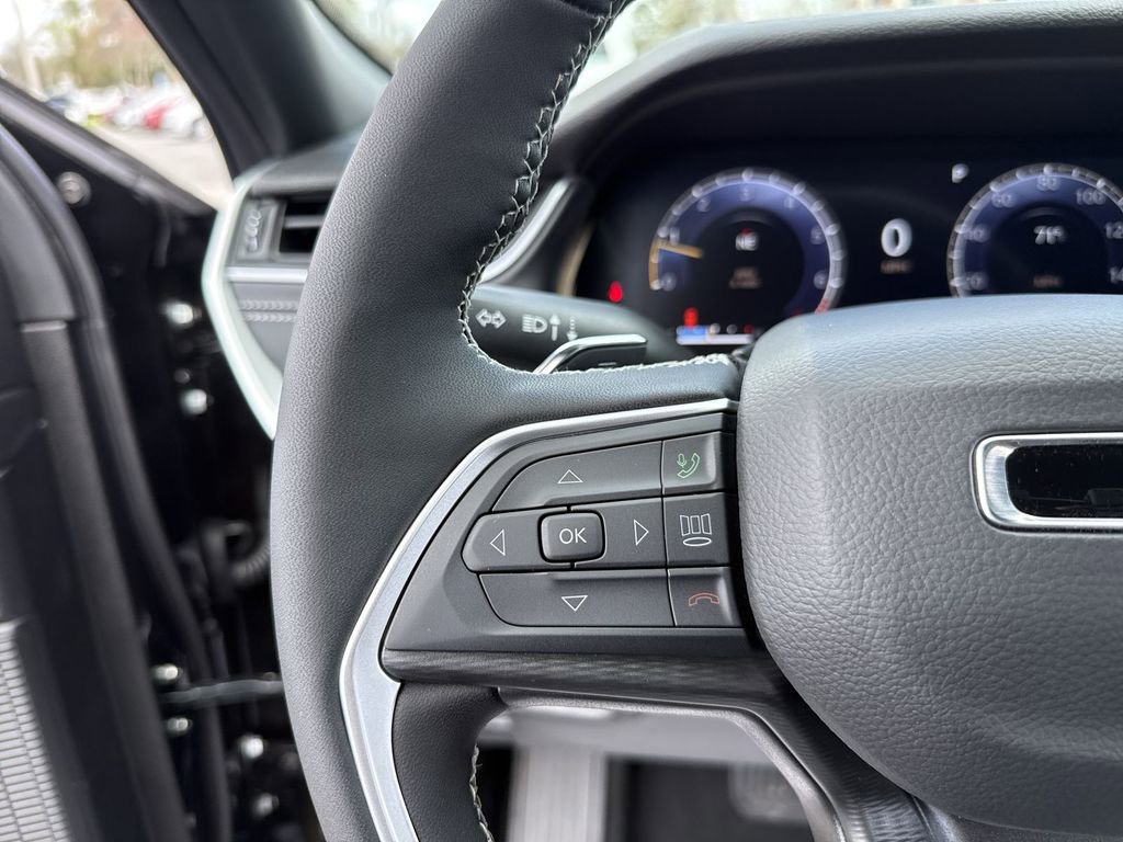 New 2026 Jeep Grand Cherokee L Laredo image 15