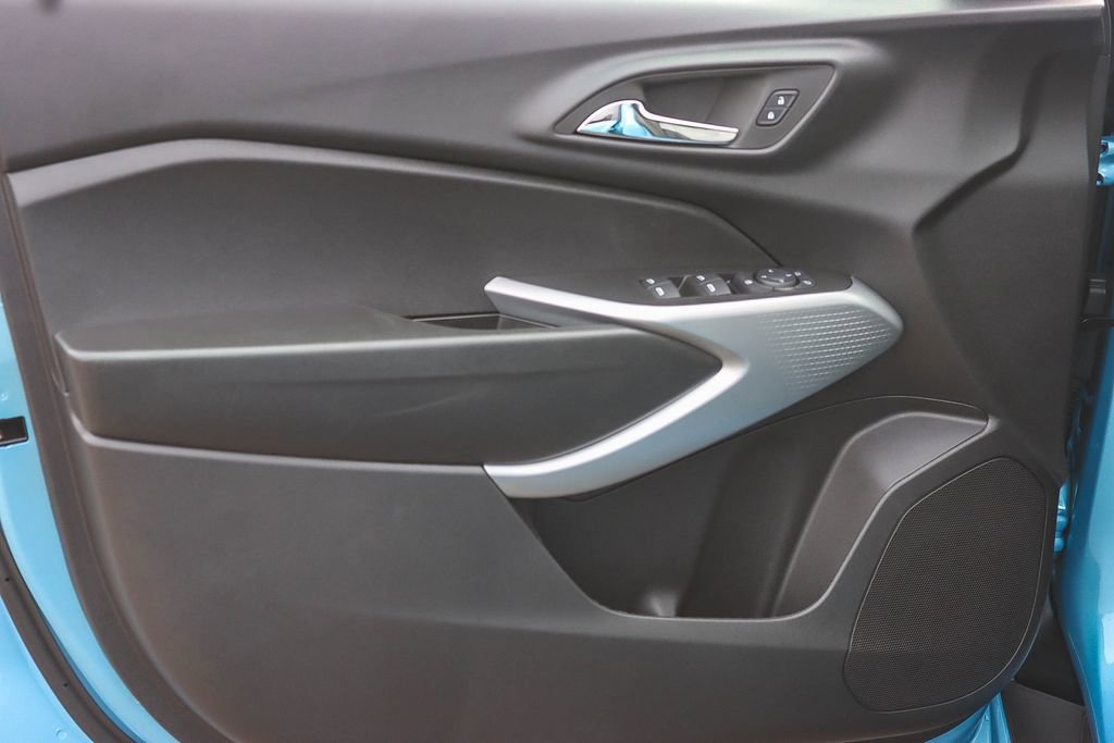 New 2026 Chevrolet Trax LS w/ LS Convenience Package image 19