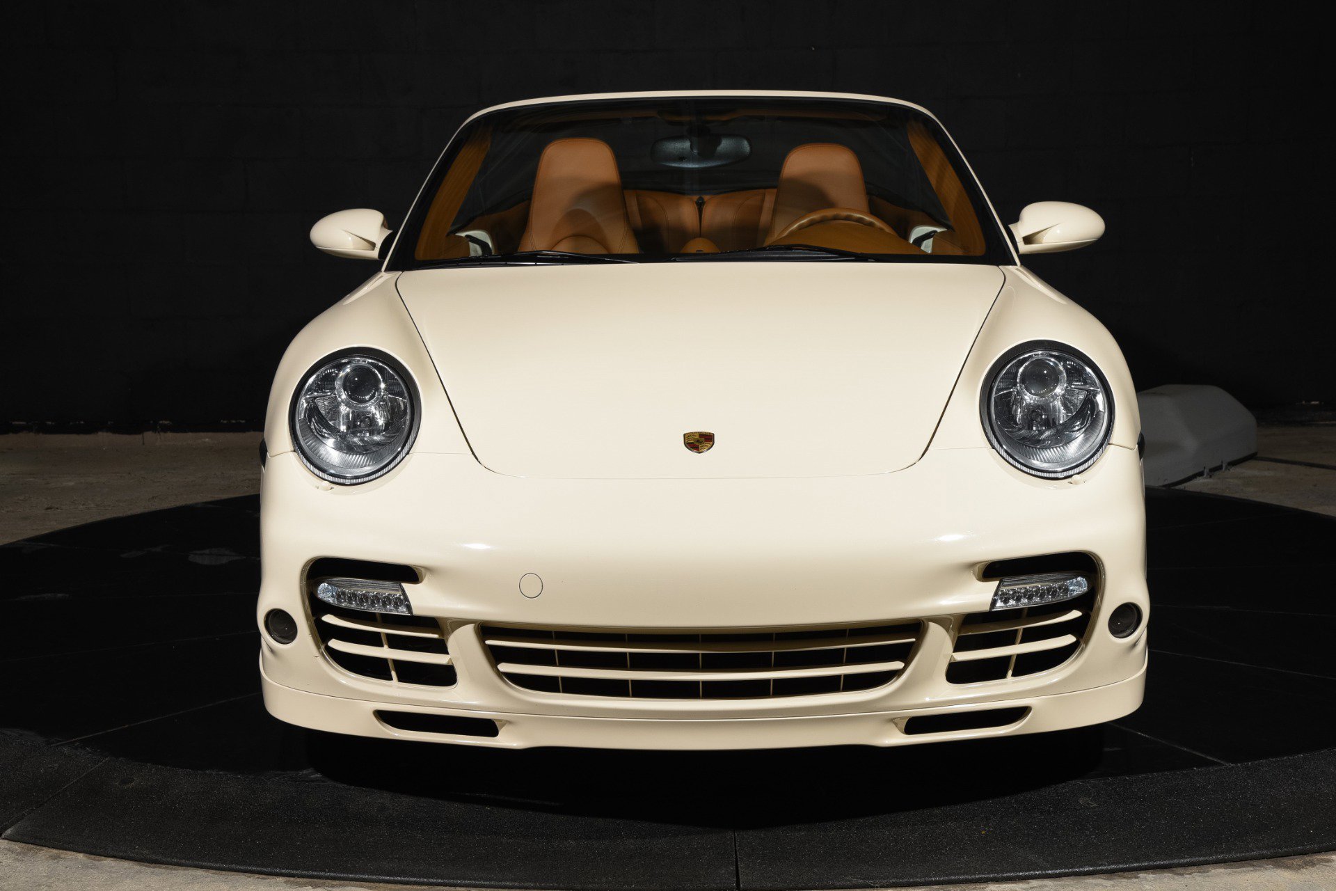 Used 2009 Porsche 911 Turbo image 9