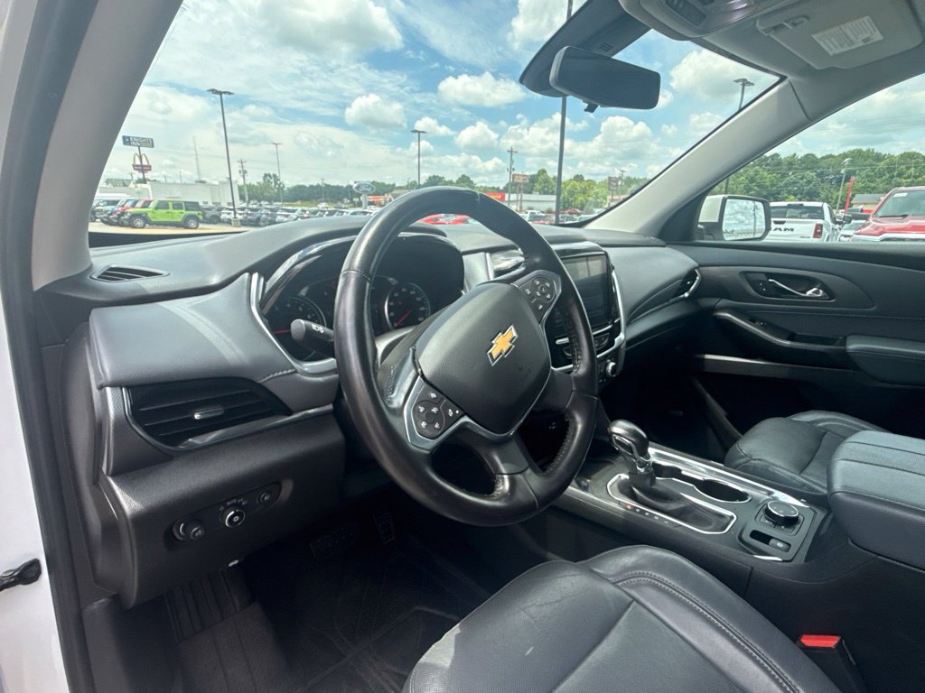 Used 2021 Chevrolet Traverse Premier w/ LPO, Floor Liner Package AWD/4WD image 14
