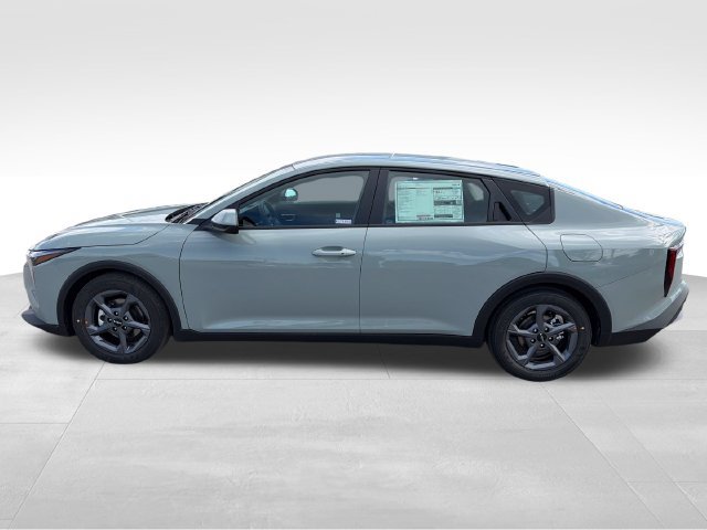 New 2027 Kia K4 FWD image 4