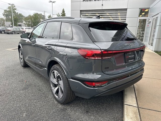 New 2025 Audi Q6 e-tron Premium Plus image 3