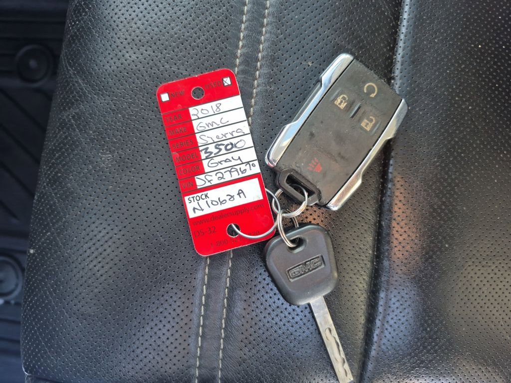 Used 2018 GMC Sierra 3500 Denali w/ Duramax Plus Package image 29