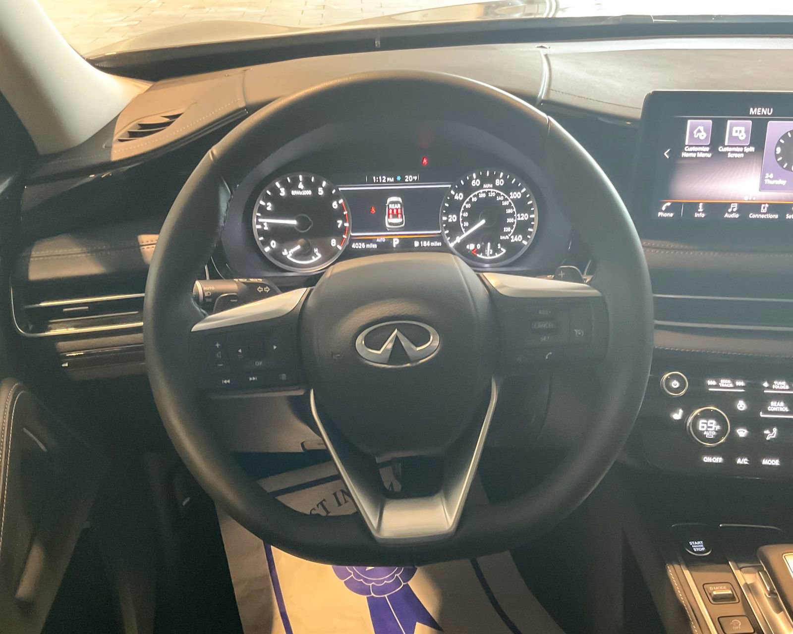 Certified 2025 INFINITI QX60 Pure image 11