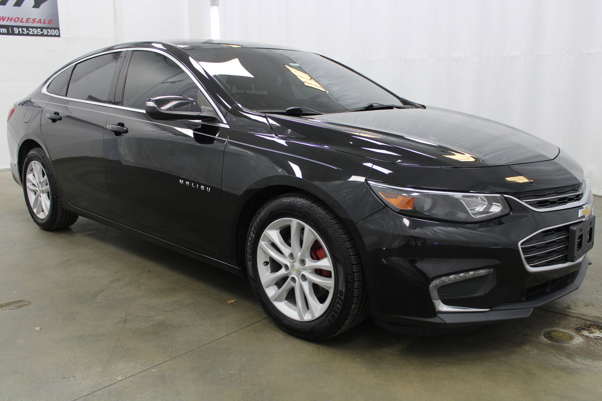 Used 2018 Chevrolet Malibu LT image 4