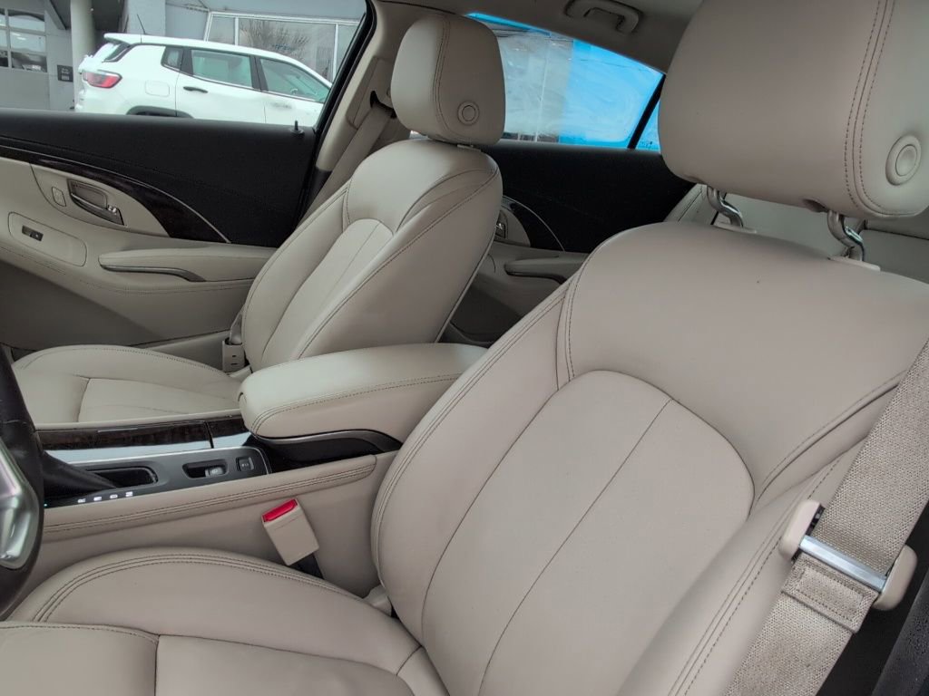 Used 2016 Buick LaCrosse Leather image 13