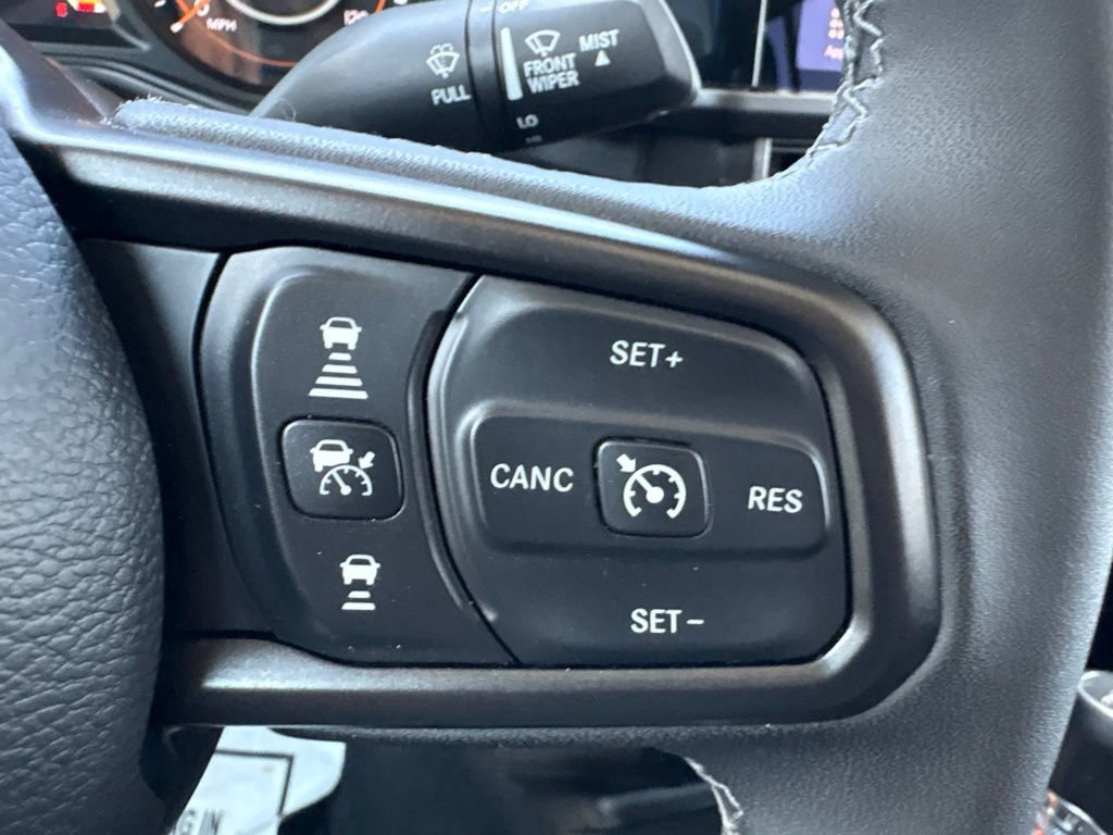 Used 2026 Jeep Gladiator Mojave AWD/4WD image 18