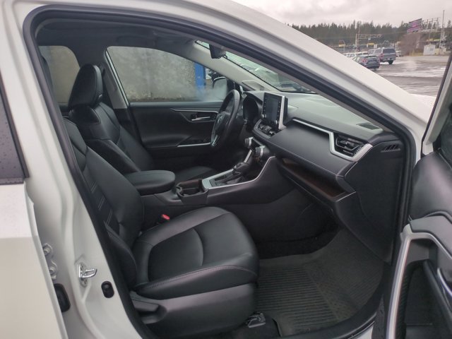 Used 2021 Toyota RAV4 Limited image 29