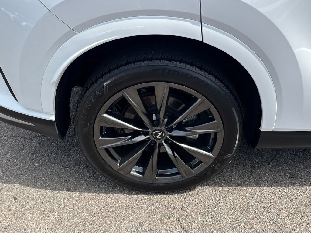Used 2025 Lexus RX 350h AWD/4WD image 39